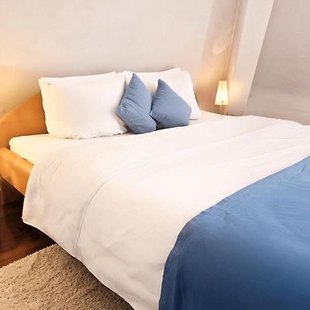 Gemuetliche Ferienwohnung Bei Der Neuen Messe Karlsruhe 赖因斯特滕 外观 照片