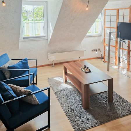 Gemuetliche Ferienwohnung Bei Der Neuen Messe Karlsruhe 赖因斯特滕 外观 照片