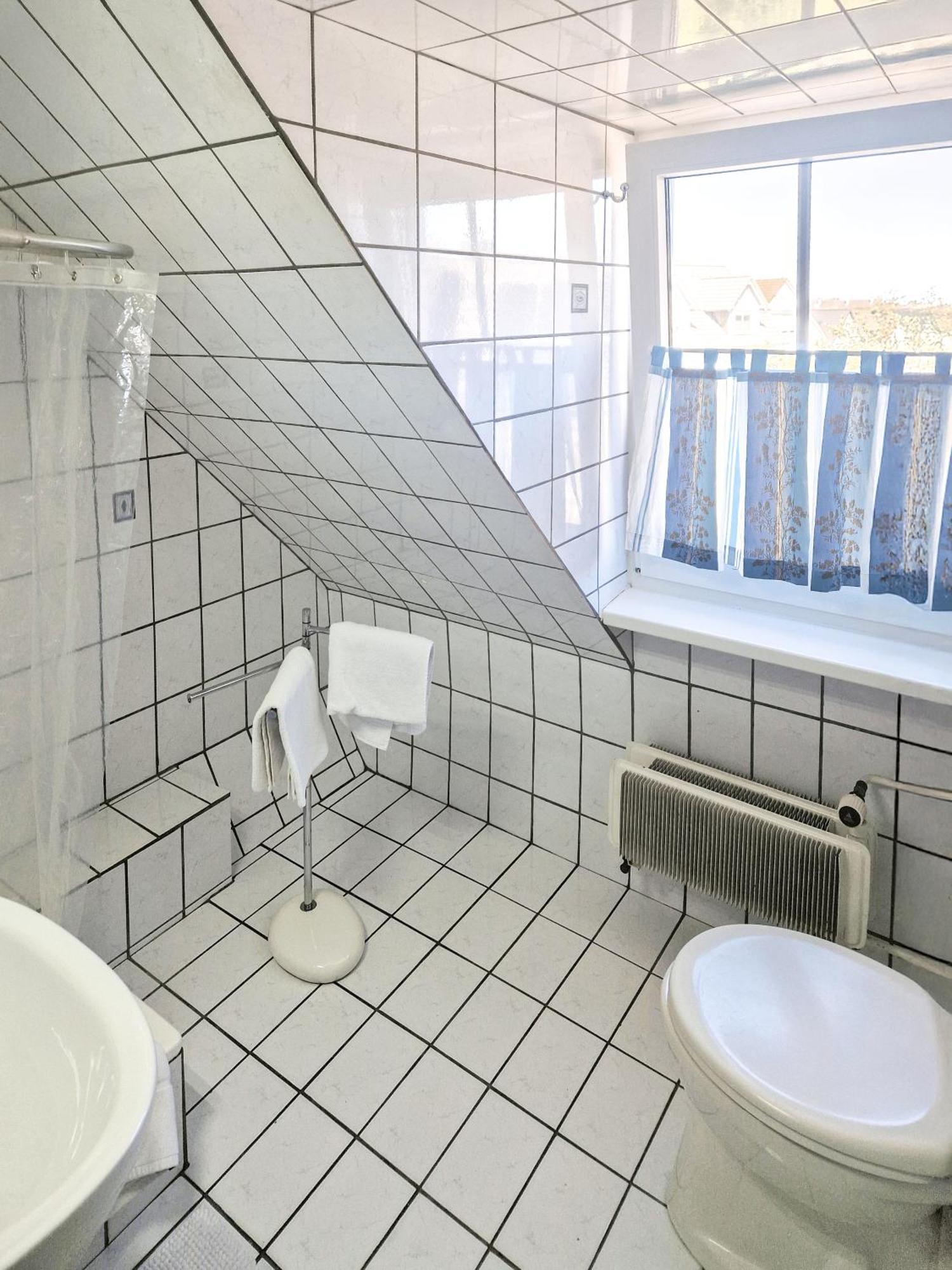 Gemuetliche Ferienwohnung Bei Der Neuen Messe Karlsruhe 赖因斯特滕 外观 照片